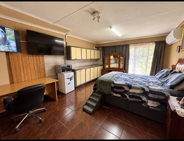 3 BEDROOM HOUSE FOR SALE IN KOOKRUS
